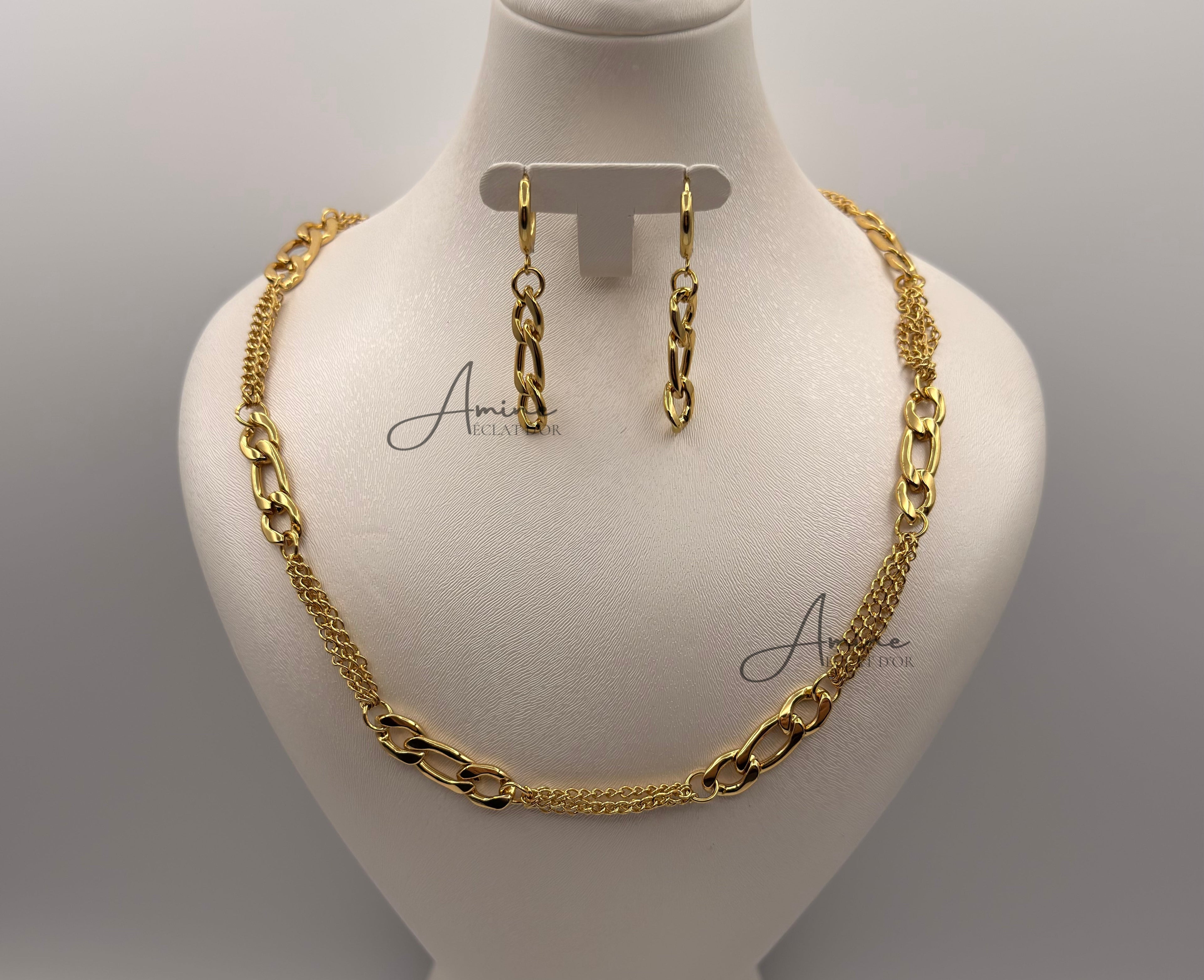 Collier et Boucles cartier d’oreilles en Acier  | Ref: 00153