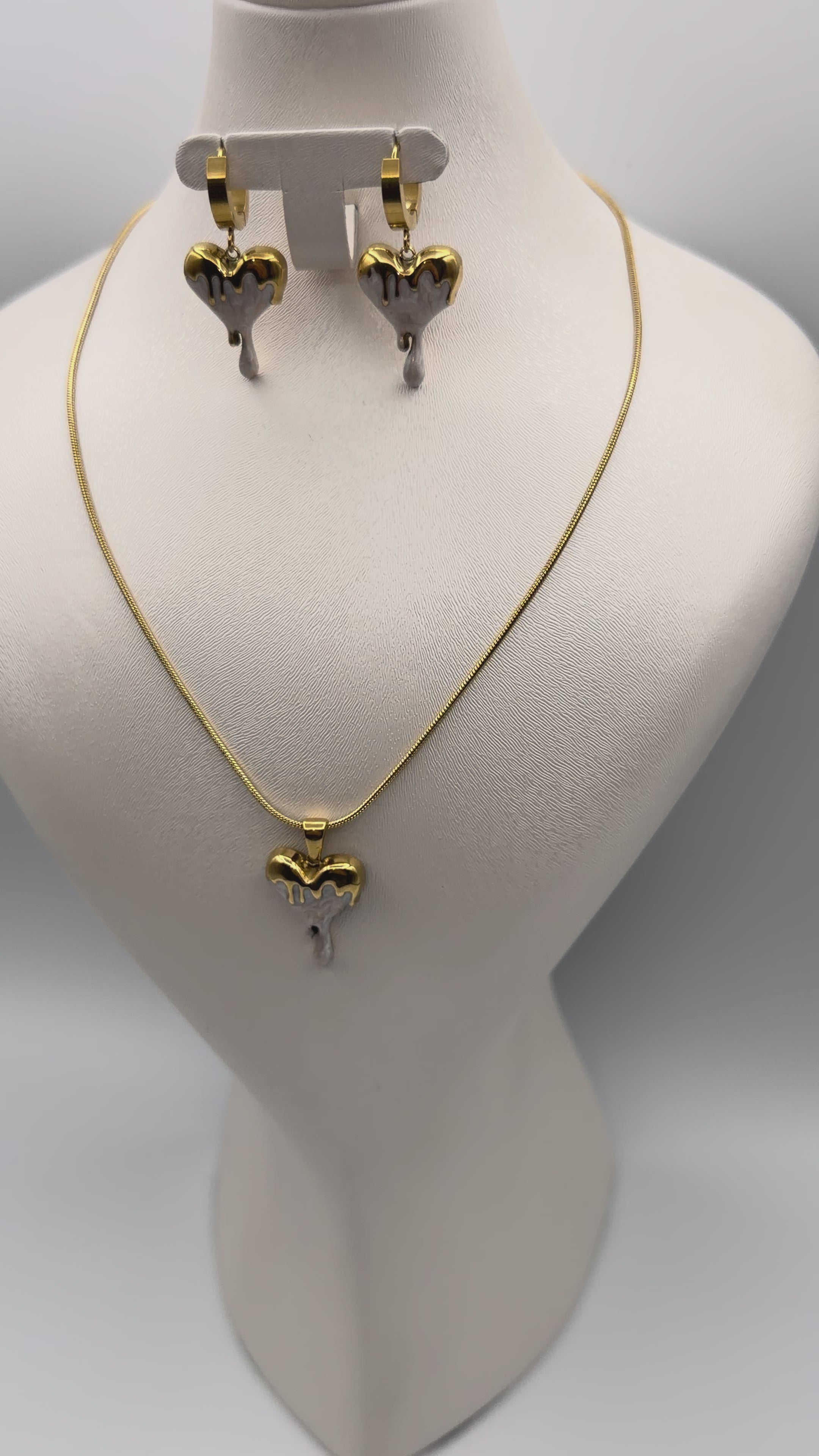 Collier et Boucles D'Oreilles Italien en Acier | Ref: 00157